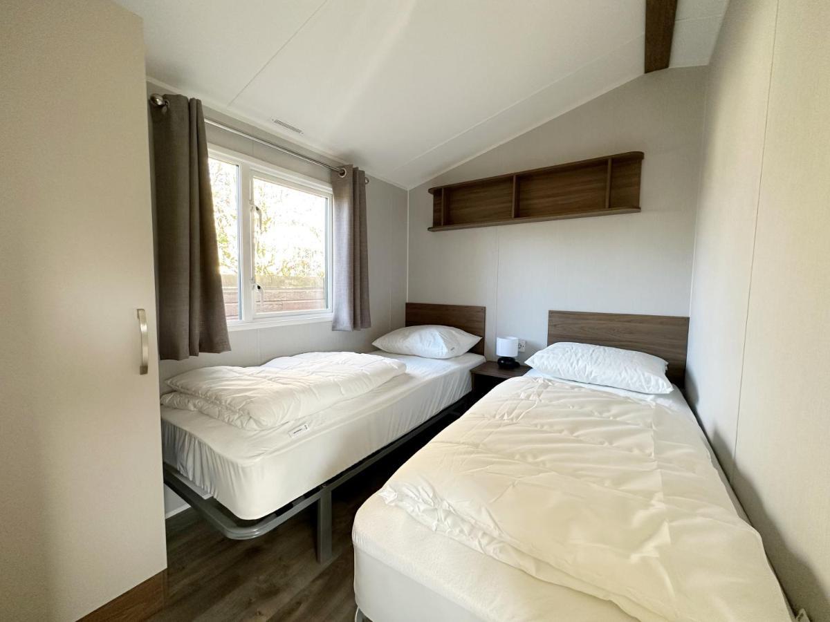 Chalet 550 Op Recreatiepark De Wielen Сінт-Мартен Екстер'єр фото